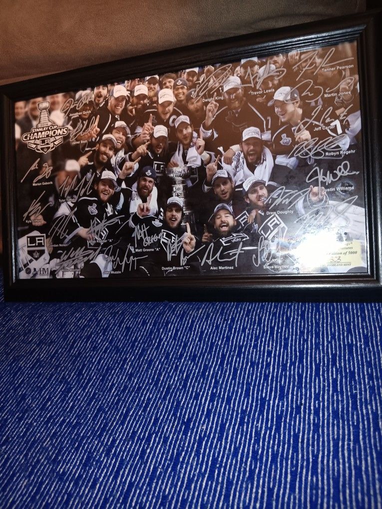 L.A Kings Autoghraphed Picture,All Products : American Fashion Style Bags On Sale