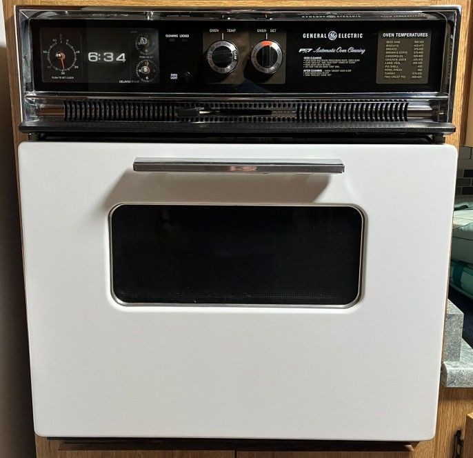 GE Antique Electric Wall Oven