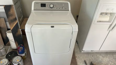 Maytag Bravos XL Electric Dryer