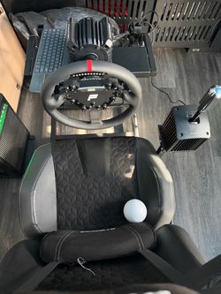 Fanatec racing sim with tons of add-ons