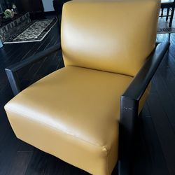 Armchair - Solid Wood. 2 Pieces. 