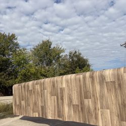 🎀 16x35 / 560sq.ft vinyl roll $$440  