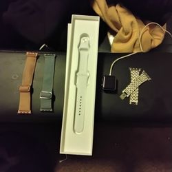 Apple Watch Accessories (READ DESCRIPTION)