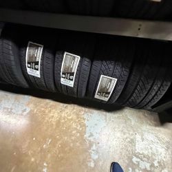 Pegasus 265/35R22 Performance Tire – Superior Grip, Comfort & Long-Lasting Durability