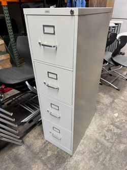 Metal cabinet drawers