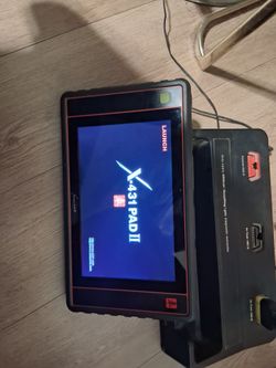 Launch X-431 PAD II Automotive Diagnostic Scanner