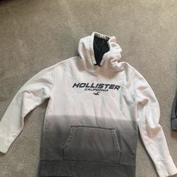 Hollister 