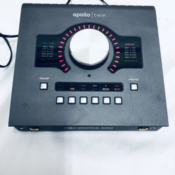 Universal Audio Apollo Twin MKII SOLO 10x6 Thunderbolt Audio Interface