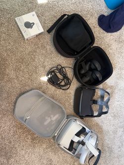 Meta quest 1 & 2 headset & chromecast
