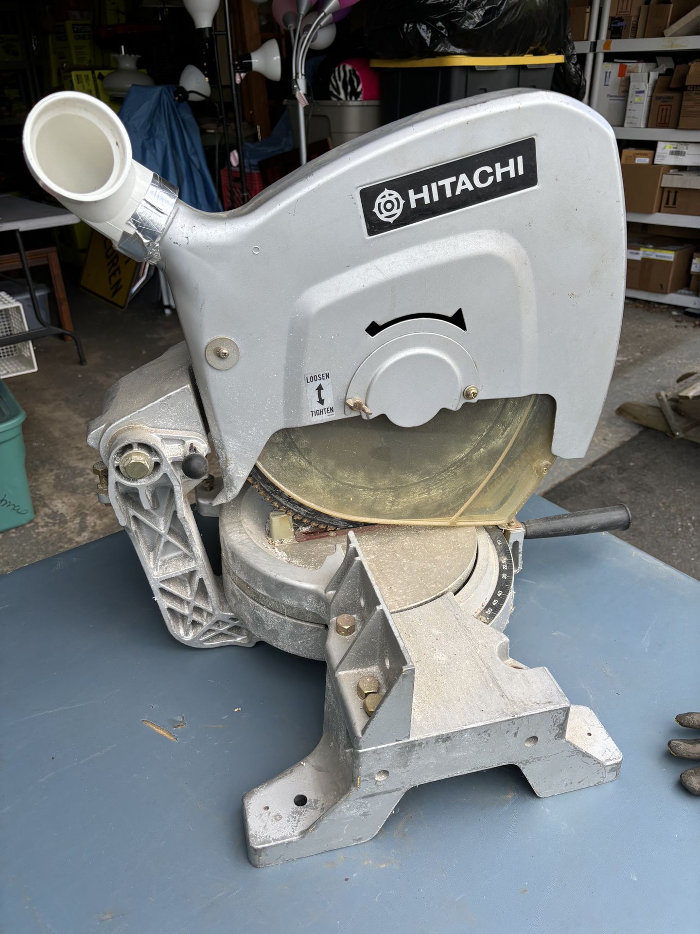 Hitachi 15” Miter Saw With Spare Blade 