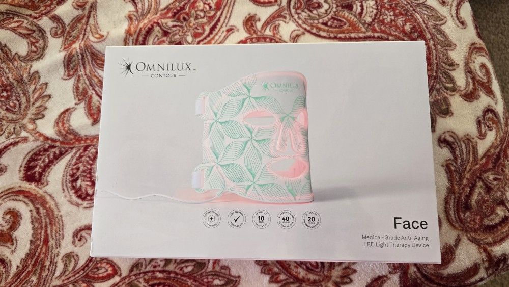 Omnilux contour Red Light Face Mask