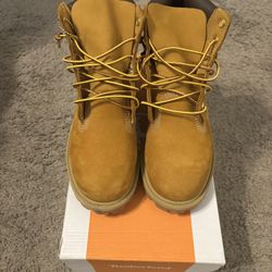 Size 5 Timberland Boots