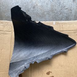 2009-2014 Yamaha R1 Carbon Fiber Windshield