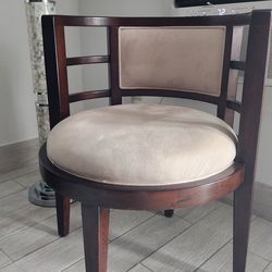Beautiful Modern accent chair