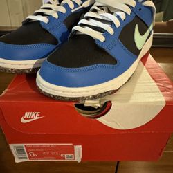 Brand New Dunks