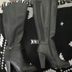 Women’s Boots 