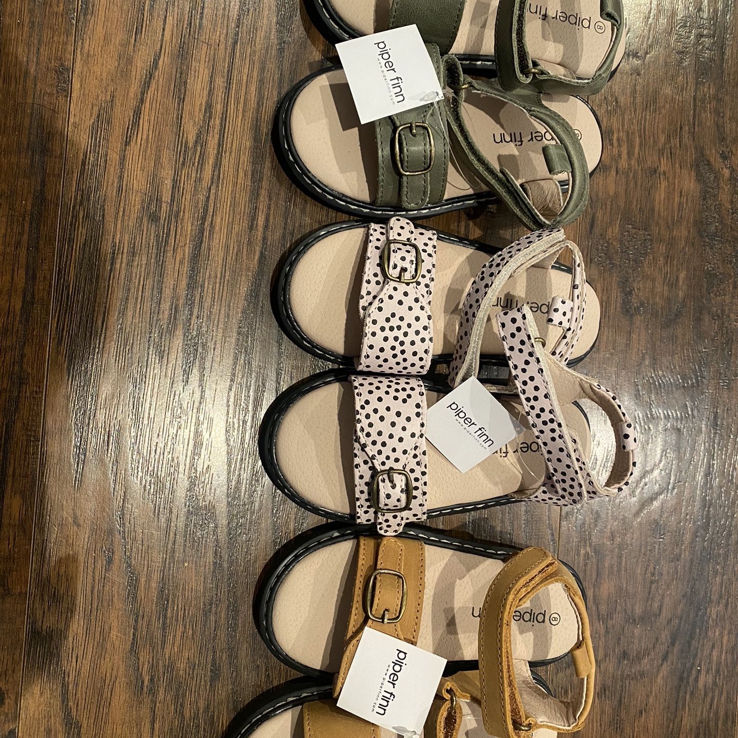 Piper hot sale finn sandals