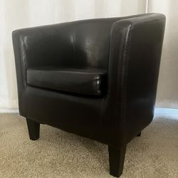 Lounge Chair with Cube Stool 
