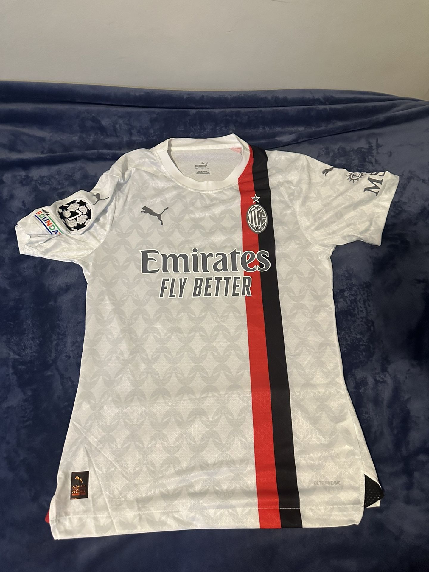 23/24 AC Milan Kit US Size M