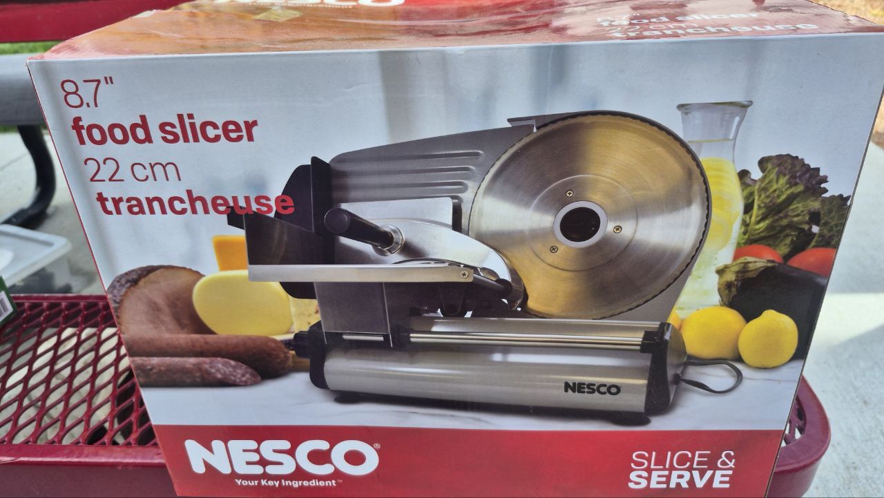 🔪 Nesco 8.7” Food Slicer – New in Box