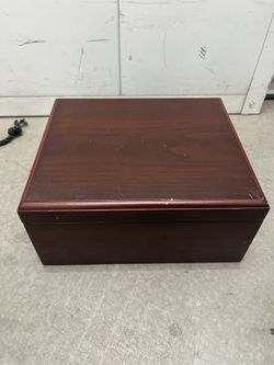 Cedar Cigar Box