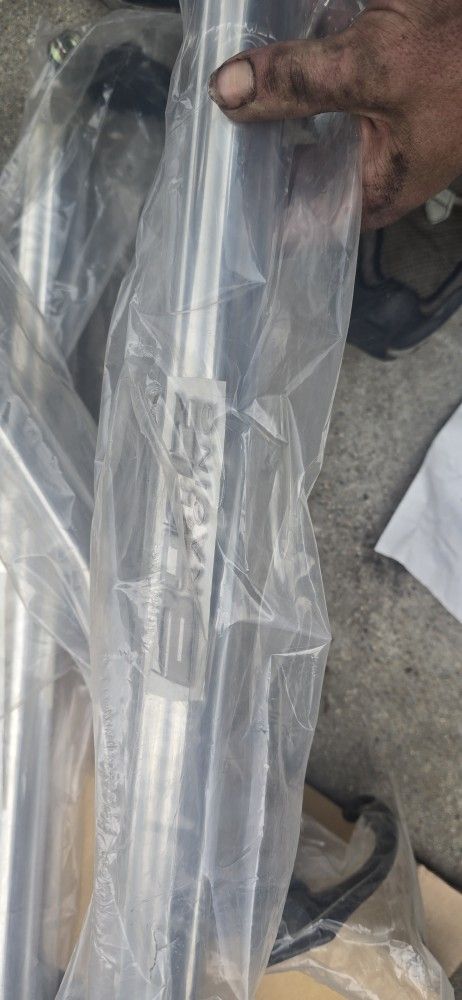 Strut Bars
