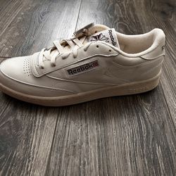 Reebok Vintage Club C 85 Men’s Shoes Size 12