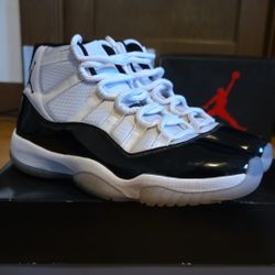 Air Jordan 11 Concord Sz 9