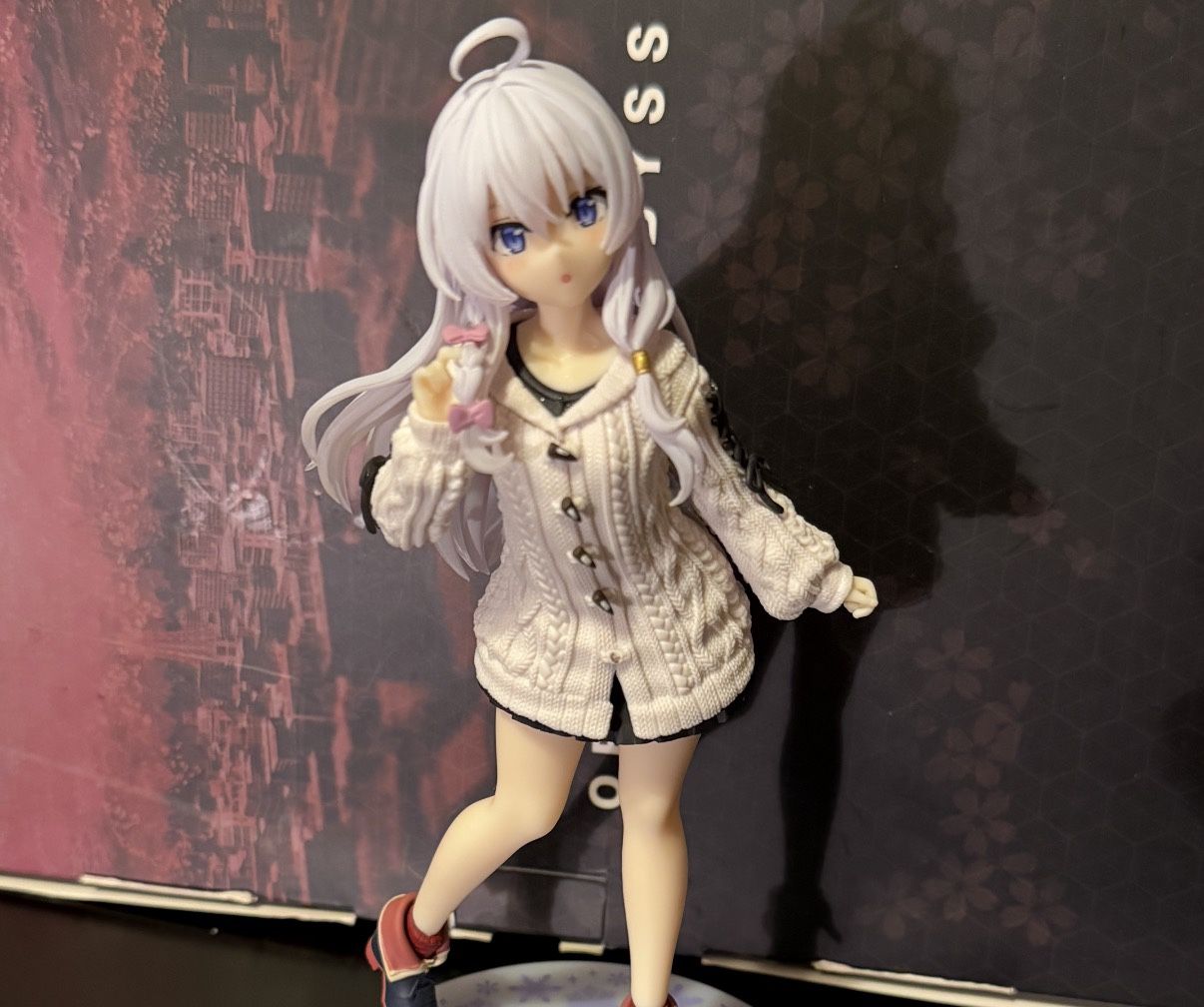 Taito Wandering Witch Coreful Anime Figure Statue Toy Elaina Knit Sweater No Box