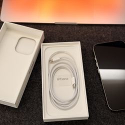 iPhone 16 Pro Natural Titanium 128GB (Unlocked)