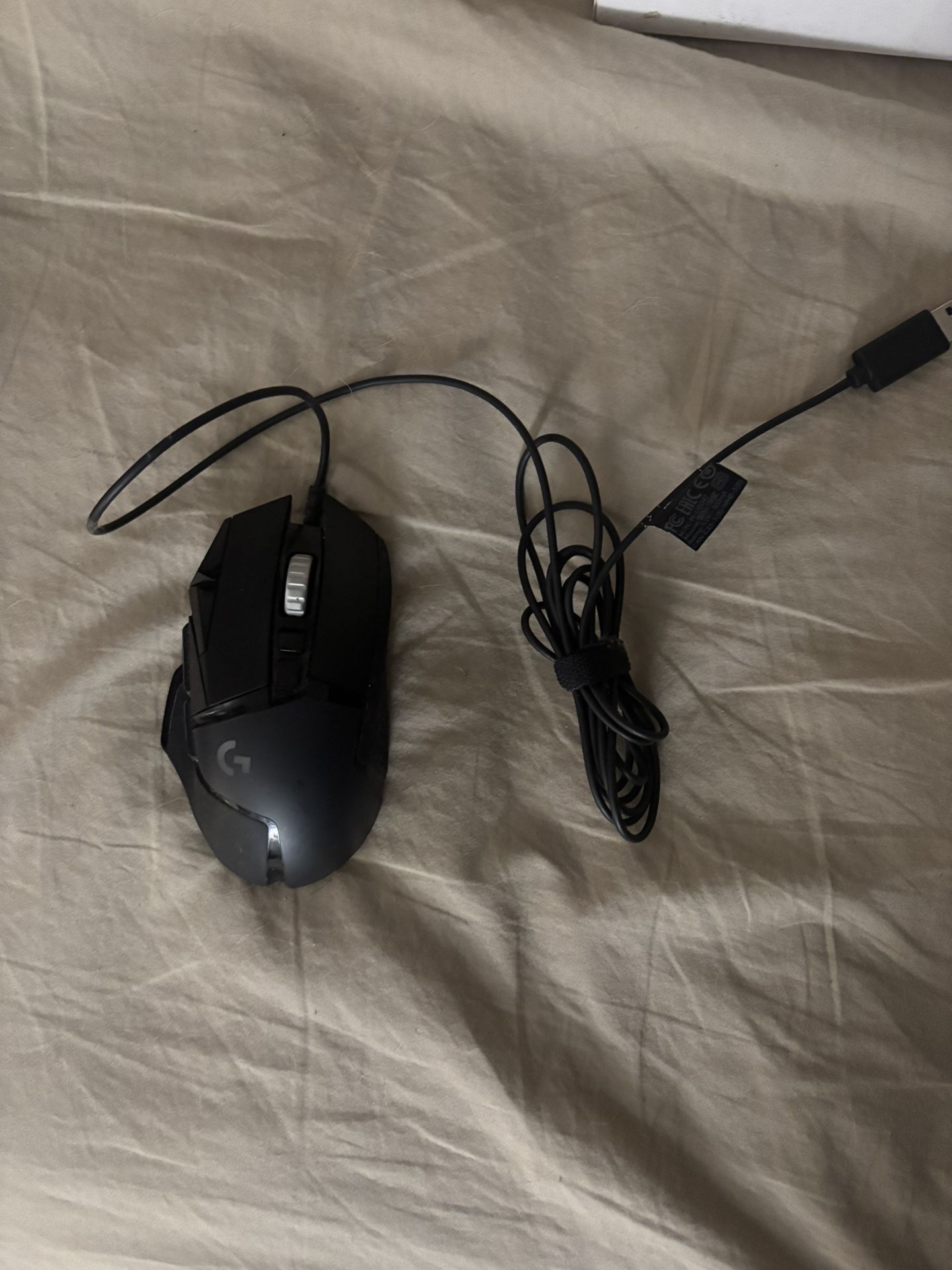 Logitech G502