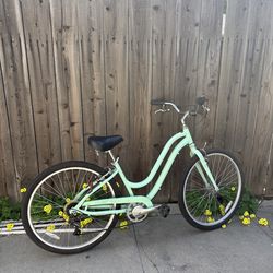 Huffy beach cruiser