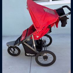 Joovy 360 Zoom Ultralight Jogging Stroller