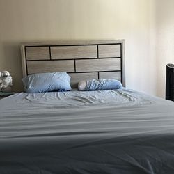 Queen Bed With Spring Box