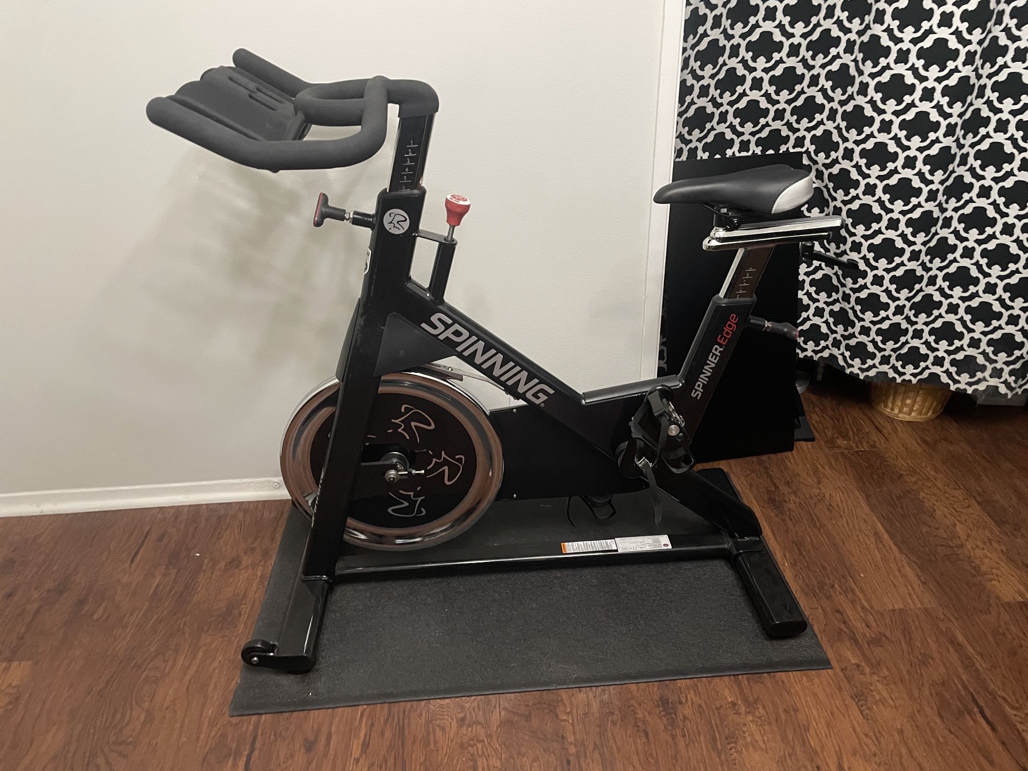 Spinner Edge Exercise Bike 