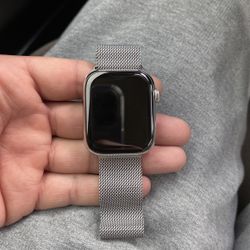 Apple Watch Series 7 45mm