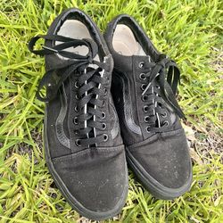 Black Vans 