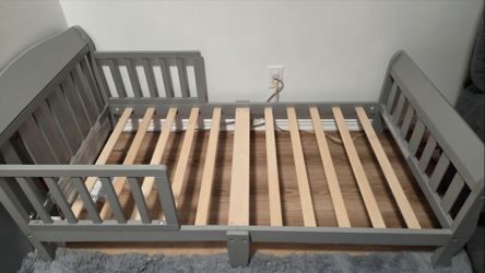 Delta toddler bed