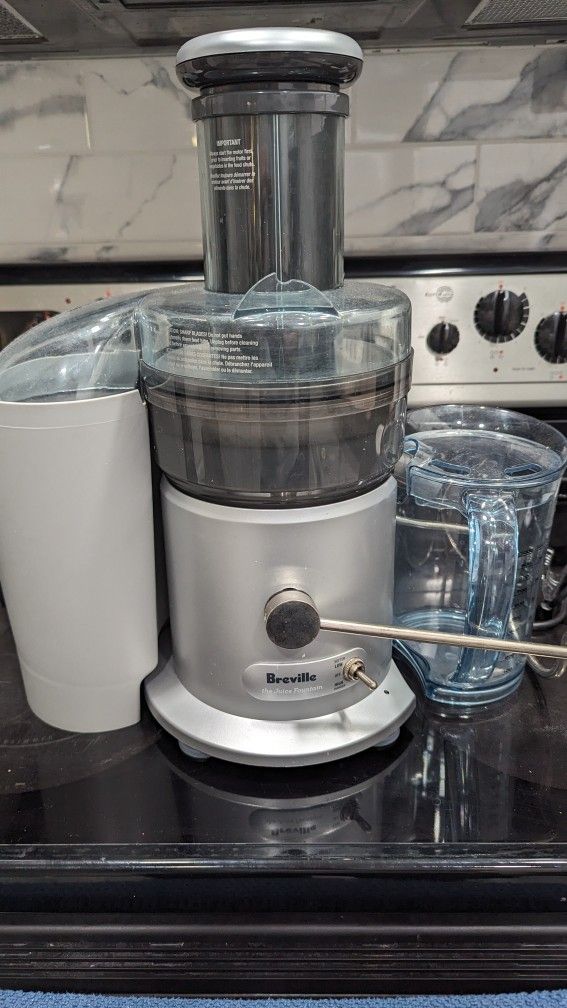 AVAILABLE - Breville Juice Fountain Plus Juicer, Brushed Stainless Steel

