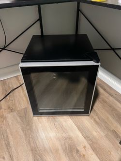 Glass Door Mini Fridge