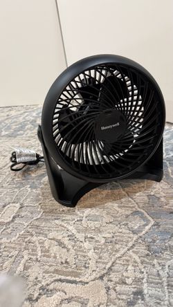 Honeywell TurboForce Portable Fan, Black HT900 – 3 Speeds