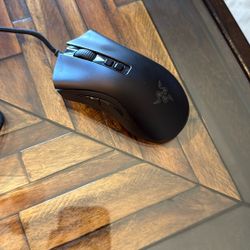 Razer Deathadder V2