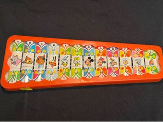 Vintage 1970s Walt Disney productions toy xylophone. Excellent.