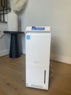Dehumidifier Vellgoo Model# vge033a3bs
