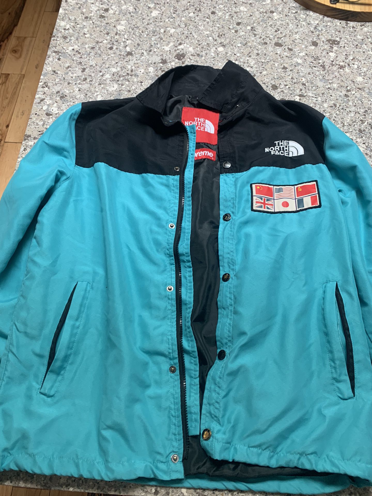 SS14 Supreme x TNF Expedition Coaches Jacket