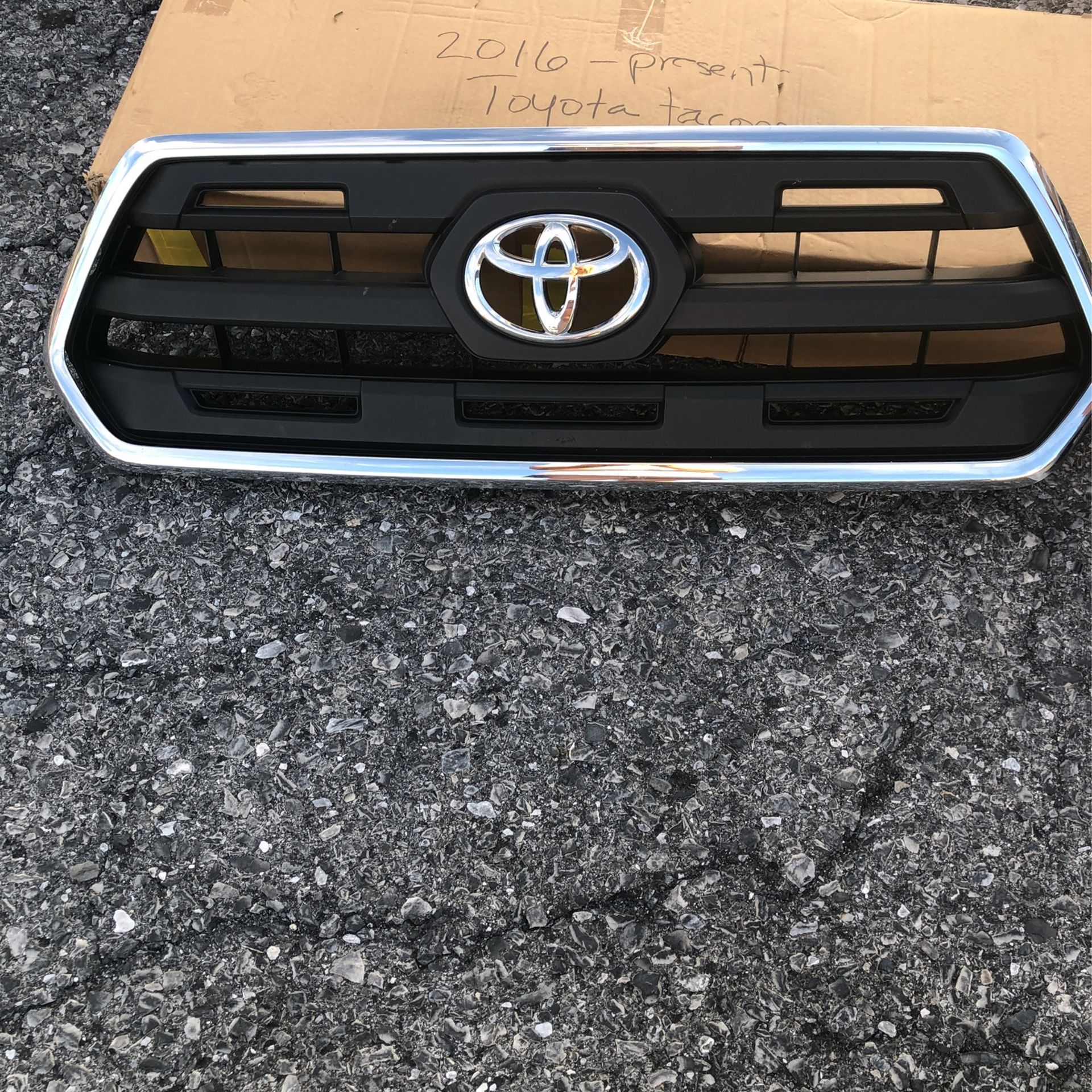 Toyota Tacoma Grill