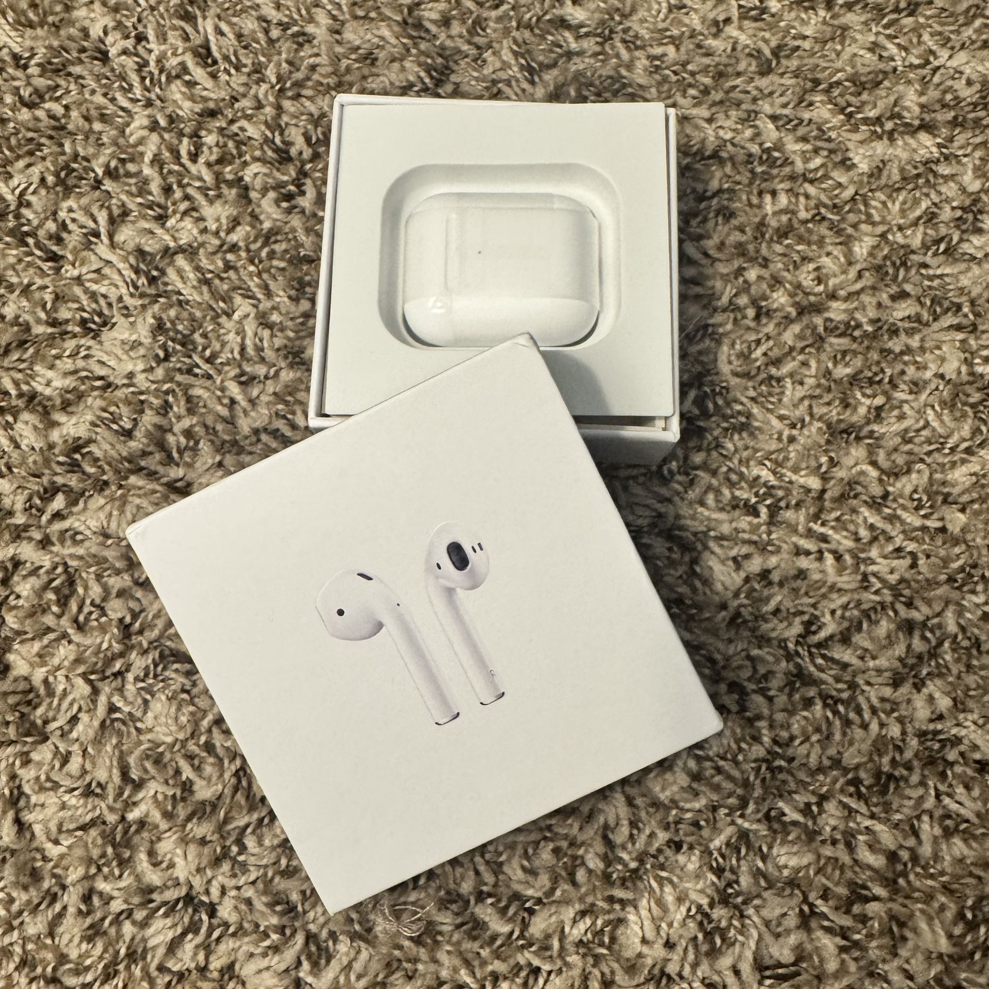 Apple AirPods 2nd Generation Wireless Charging Case