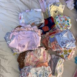 NewBorn Baby Clothes/ Shoes/ Mittens-Socks/ Receiving Blankets Bundle 