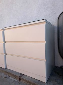 IKEA White Dresser 3 Jumbo Drawers TOP GLASS Cajonera $160.- Both firm