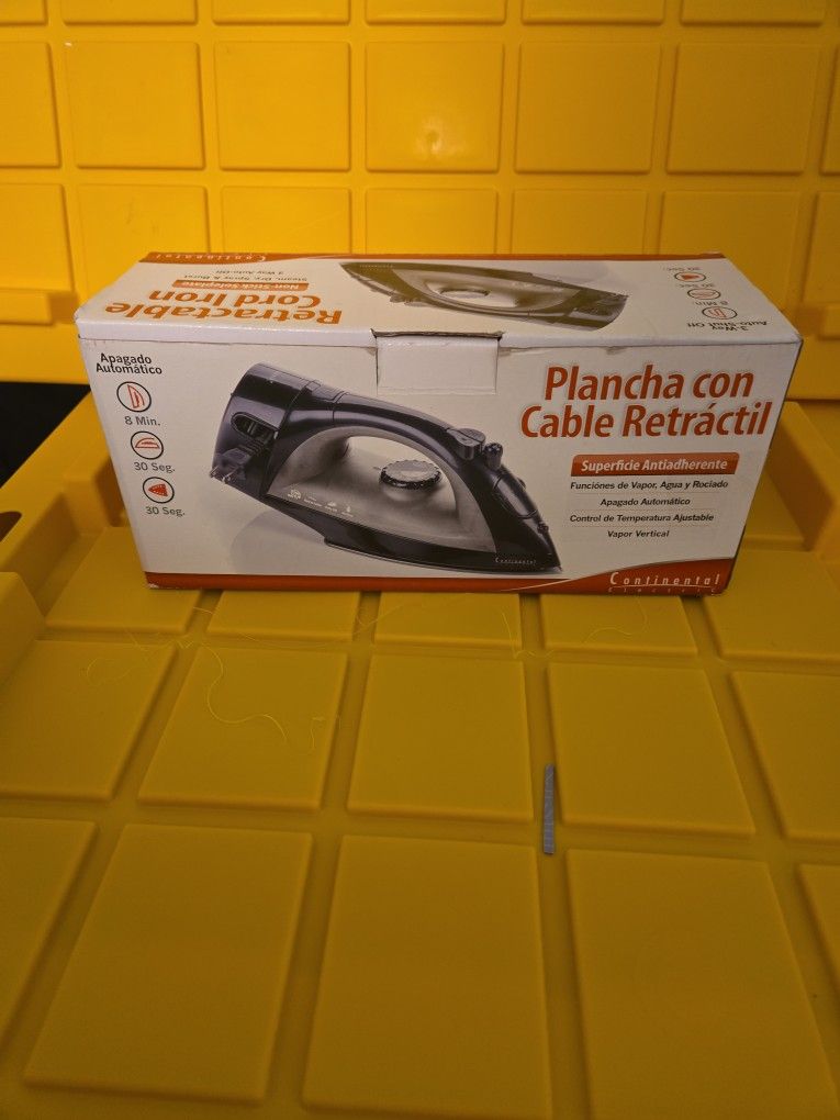 Retractable Cord Iron
